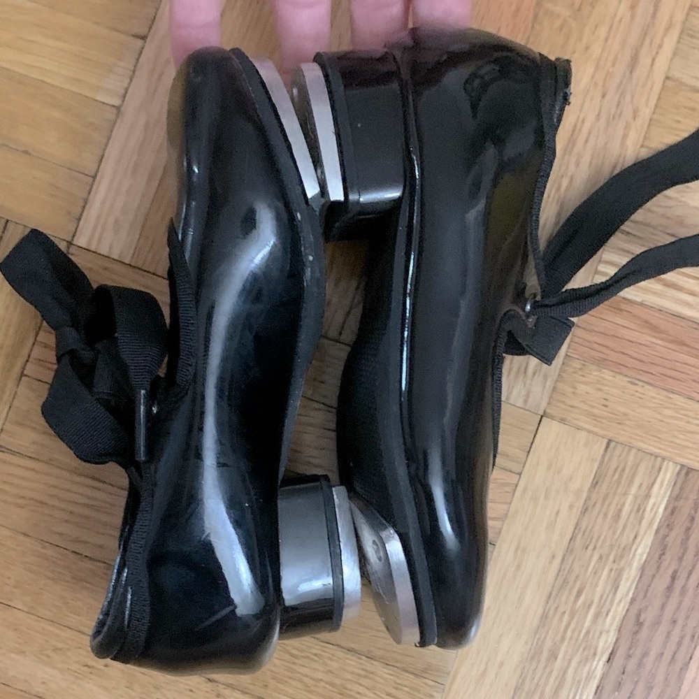 Balera Dance - Little Girl Size 10 C - Shiny Black Tap Shoes